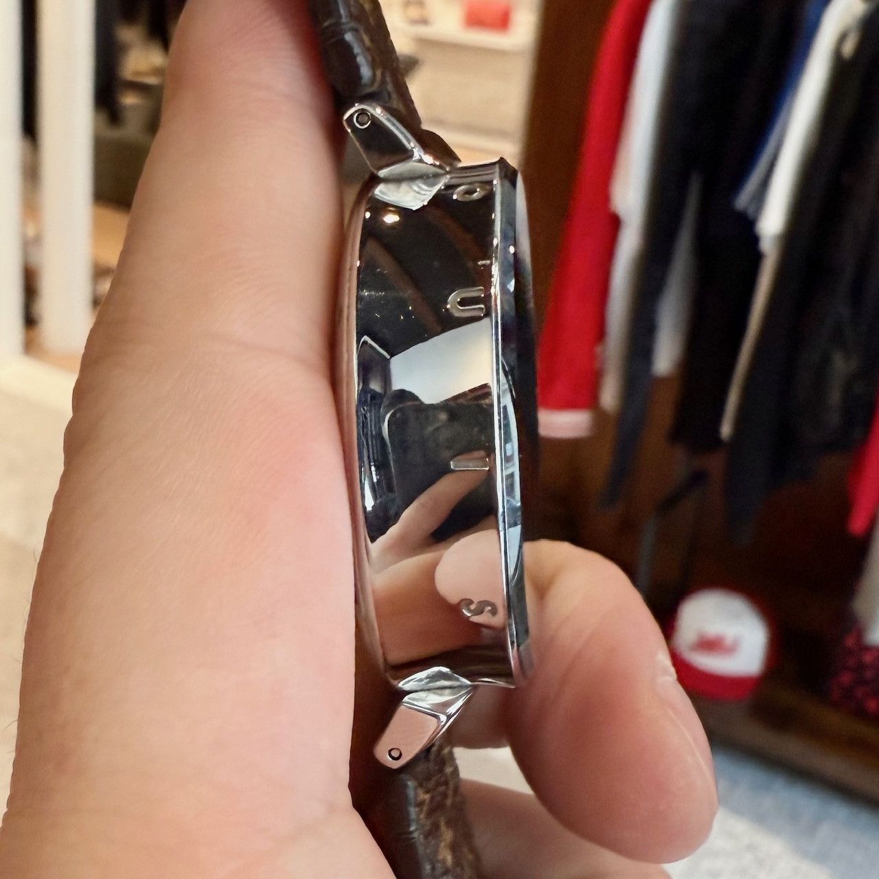 Louis Vuitton Louis Vuitton QA050 Tambour Horizon Monogram Watch Size ONE SIZE - 6 Thumbnail