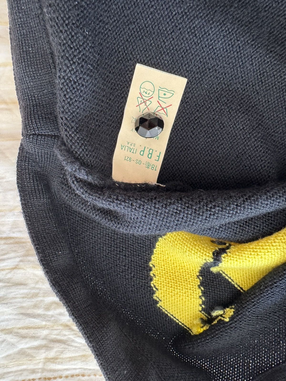 Versace GIANNI VERSACE black wool sweater vest IT 52 from F/W 89/90 Size US L / EU 52-54 / 3 - 4 Thumbnail