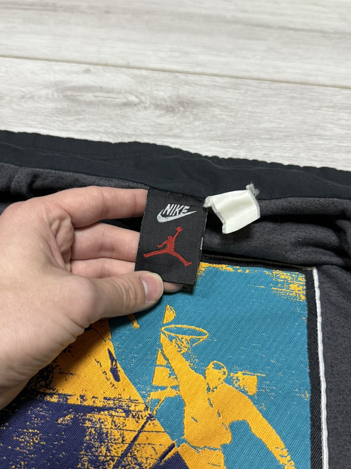 Jordan Brand Nike Jordan vintage 90s big logo jacket zip 1990 Size US XL / EU 56 / 4 - 3 Thumbnail