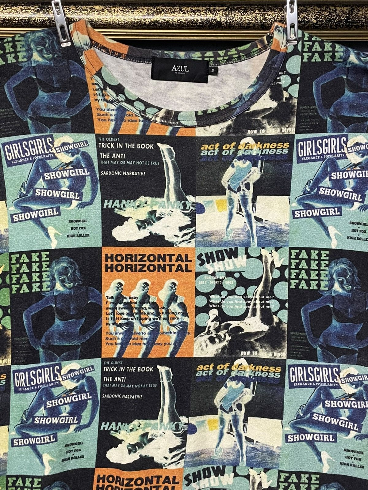 Japanese Brand Vintage Japan Designer Azul Fullprint Horizontal Girl Tee Size US S / EU 44-46 / 1 - 3 Thumbnail