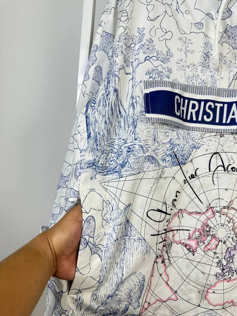 Christian Dior Monsieur White and Blue Printed Around The World Anorak Coat S, 2020 Size US M / EU 48-50 / 2 - 5 Thumbnail