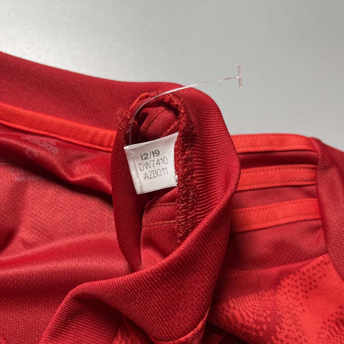 Adidas BAYERN ADIDAS 2019/2020 FOOTBALL HOME JERSEY #11 JAMES Size US S / EU 44-46 / 1 - 6 Thumbnail