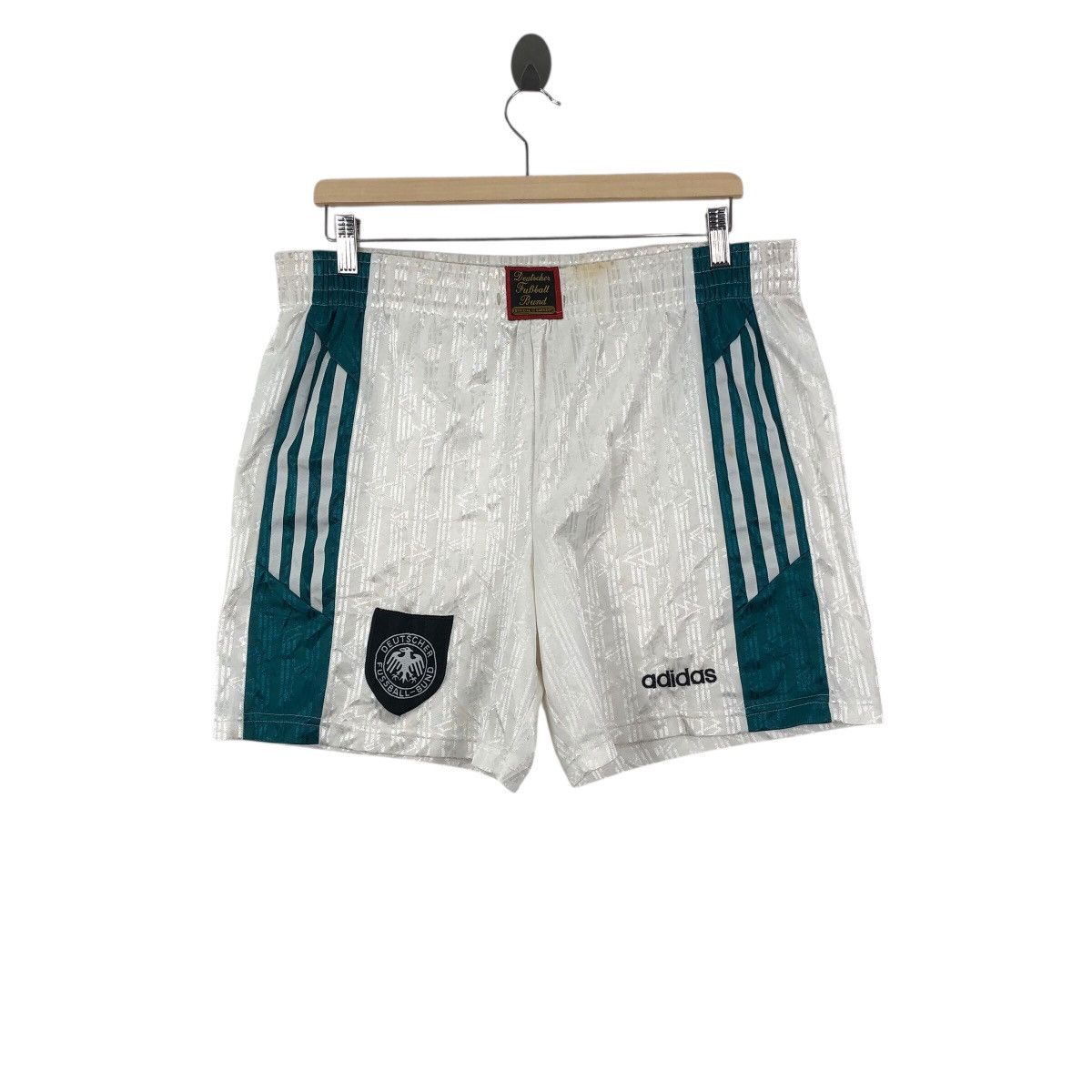 Adidas Vintage 96/98 Away ADIDAS GERMANY Football Soccer Short Size US 32 / EU 48 - 1 Thumbnail