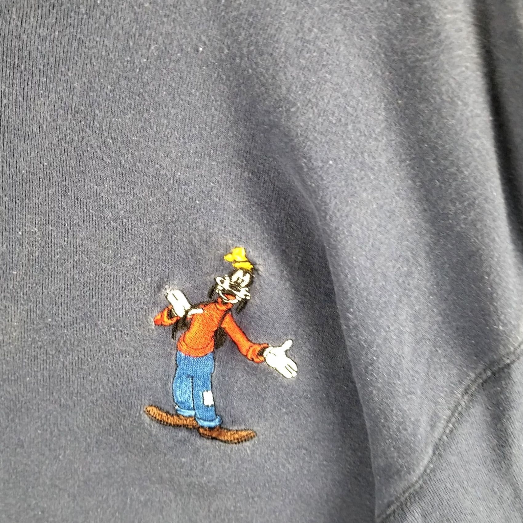 Disney Disneyland Sweatshirt Goofy Plaid Lining Henley Pullover Womens Medium Blue - Disney Shirt, Pullover, Sweatshirt, With Embroidered Goofy Size M / US 6-8 / IT 42-44 - 2 Thumbnail