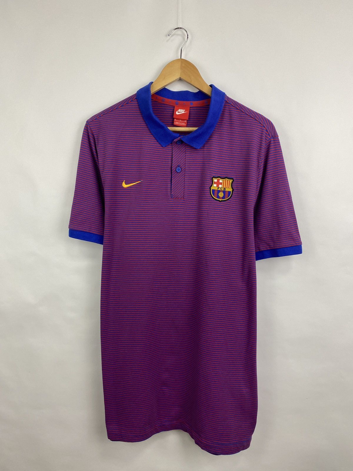 Nike Vintage Y2K Nike F. C. Barcelona Soccer Jersey polo t-shirt Size US XL / EU 56 / 4 - 3 Thumbnail