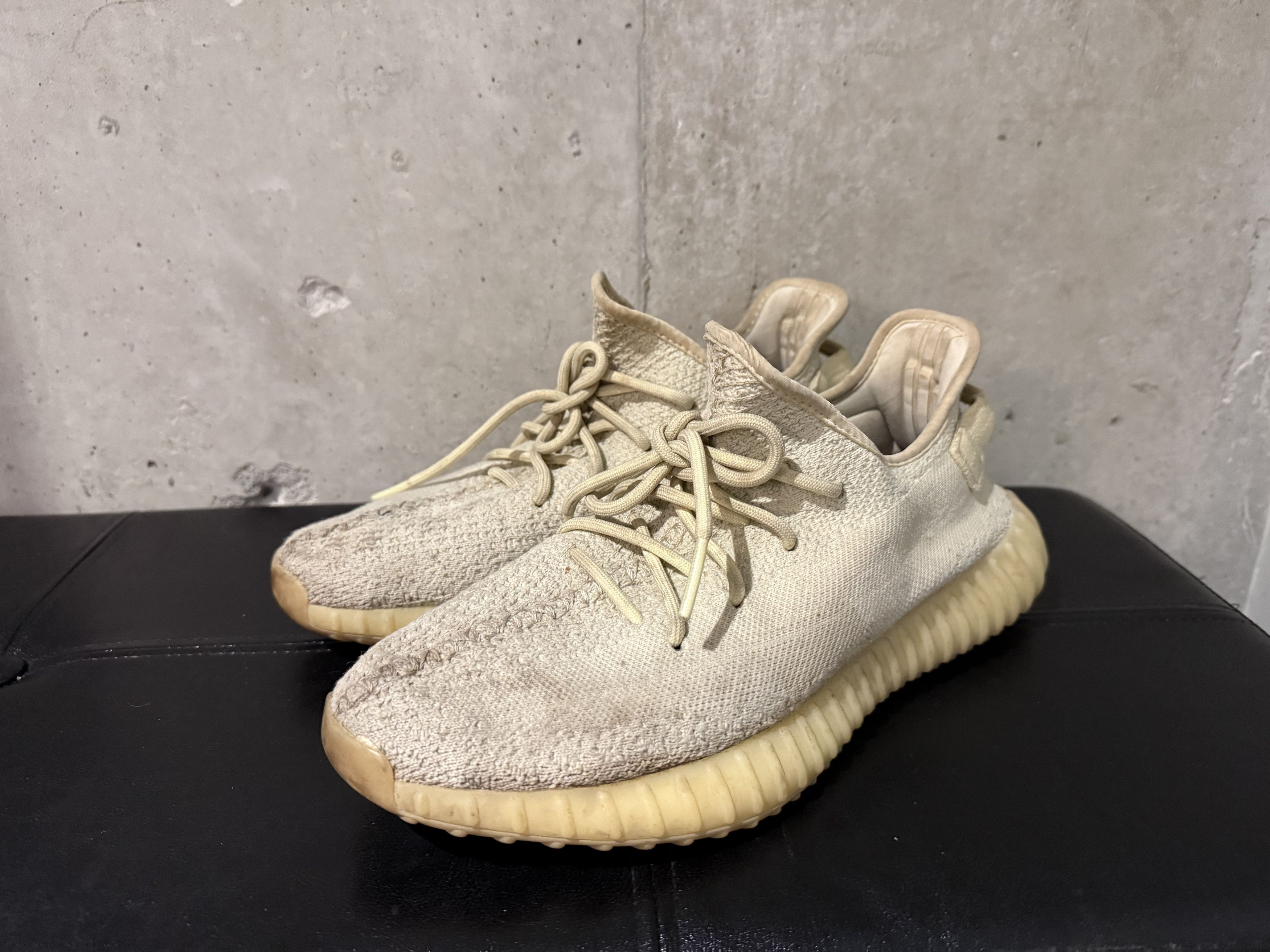 Adidas × Kanye West Yeezy Boost 350 V2 - Butter Size US 9.5 / EU 42-43 - 1 Thumbnail