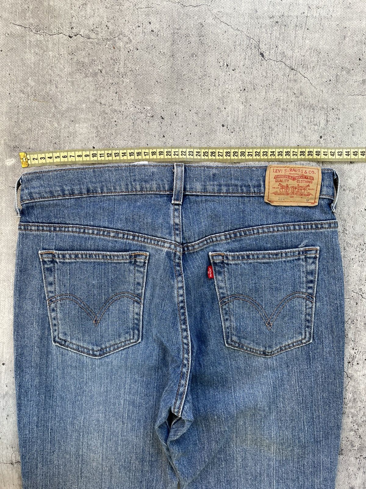 Levi's × Vintage Vintage Levis 515 Flared Bootcut Jeans Size US 32 / EU 48 - 2 Thumbnail