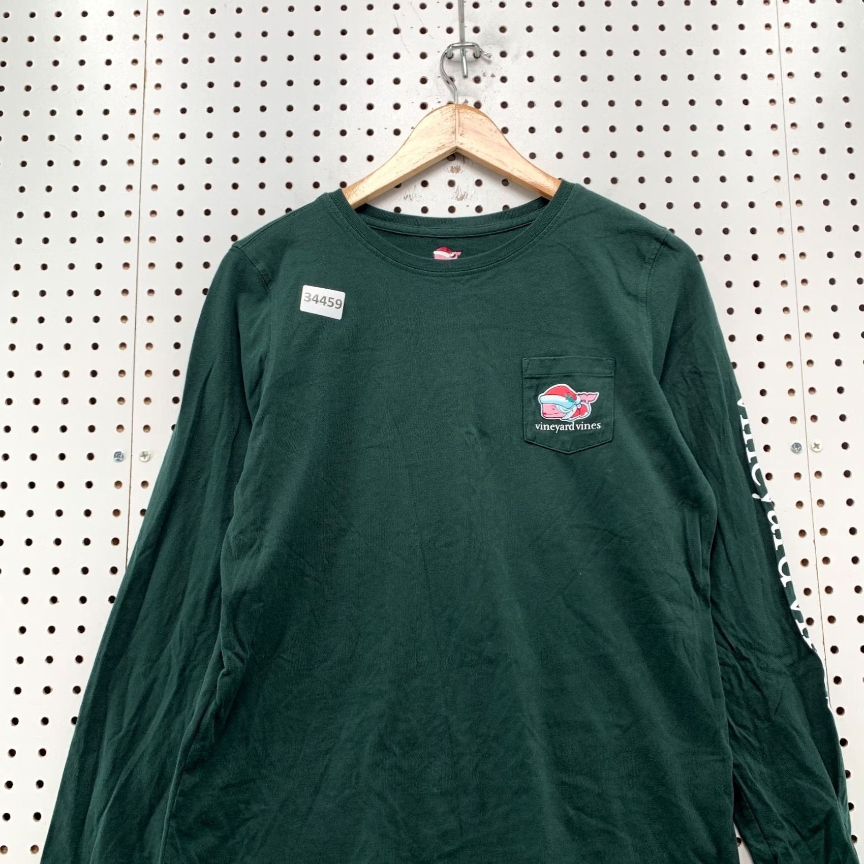 Vineyard Vines Vineyard Vines Christmas Pocket Shirt Mens Medium Green Whale 19.5x25 Size US M / EU 48-50 / 2 - 6 Thumbnail