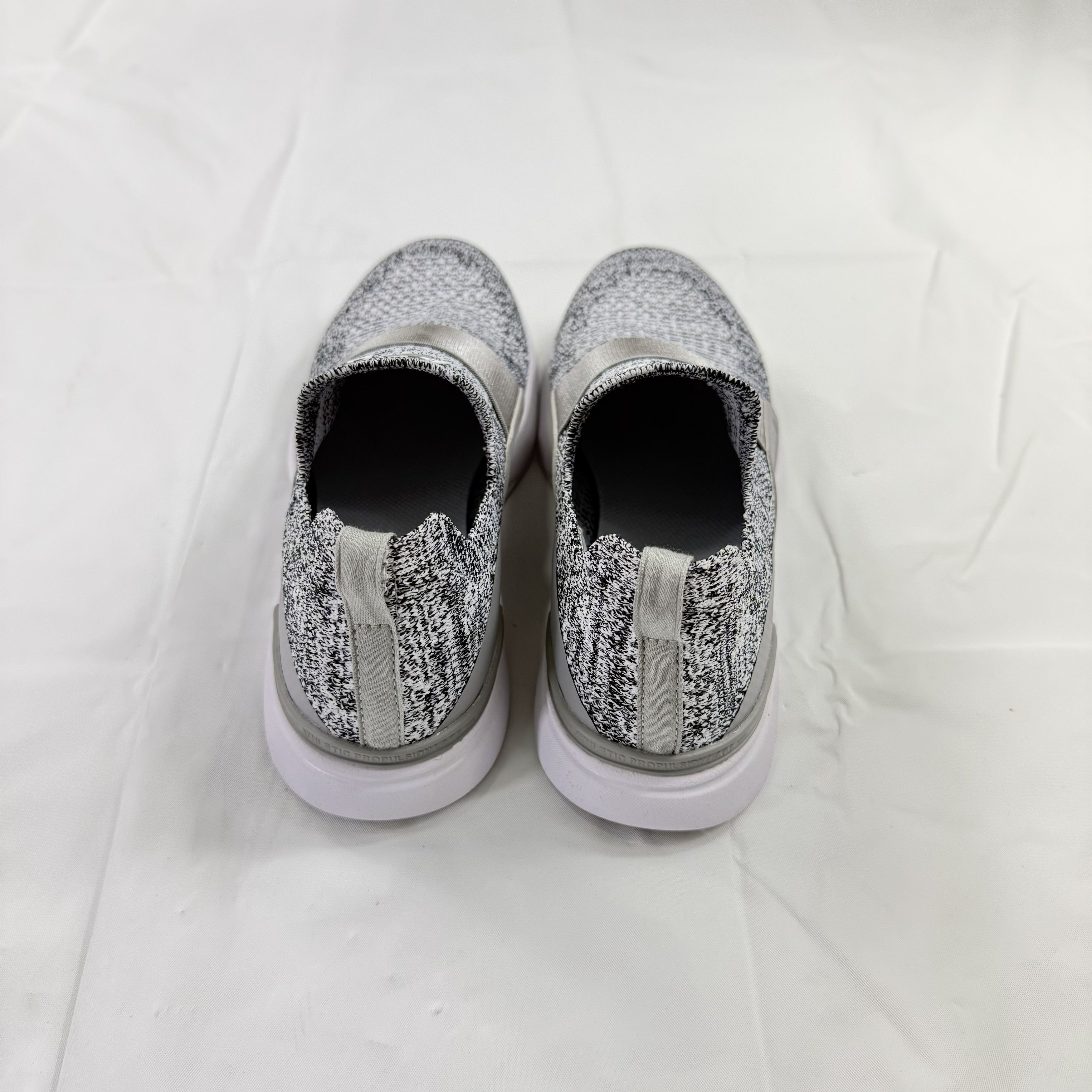 APL APL TechLoom Bliss Womens 7.5 Running Shoes Slip On Sneakers Size US 7.5 / IT 37.5 - 3 Thumbnail