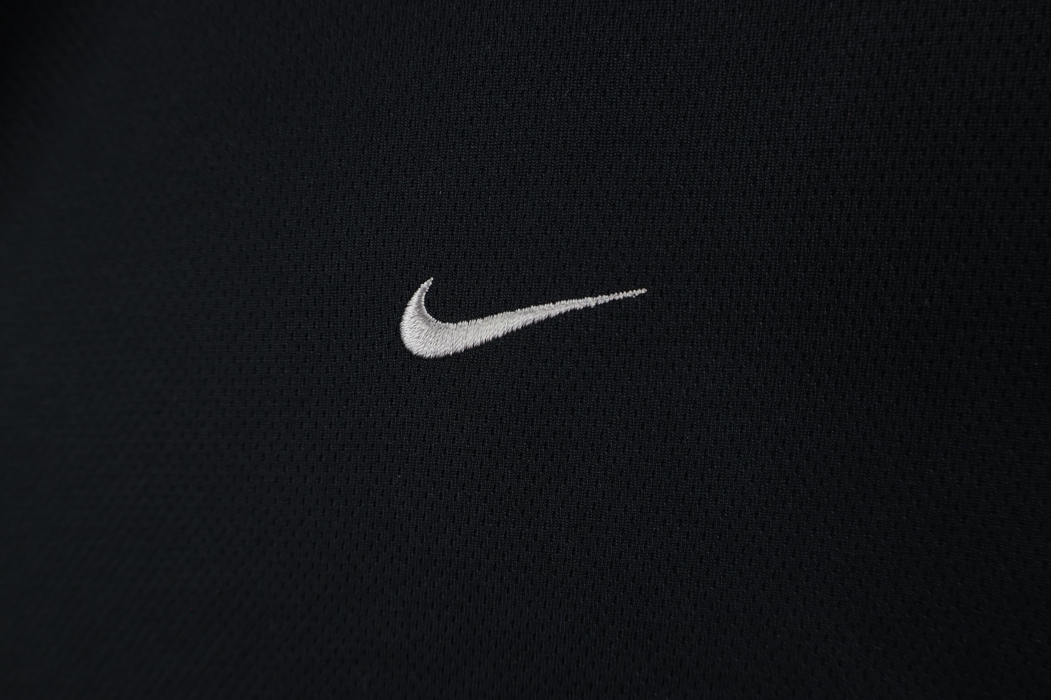 Nike × Vintage Vintage Nike Travis Scott Mini Swoosh Knit T-Shirt Black Size US XL / EU 56 / 4 - 4 Thumbnail