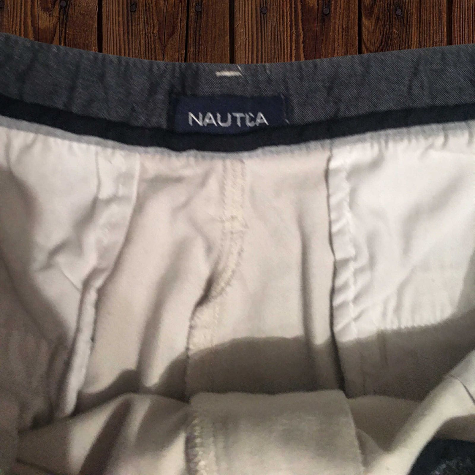 Nautica Nautica Classic Fit Khaki Pleated Rigger Chino Shorts Sz 38W Size US 38 / EU 54 - 3 Thumbnail