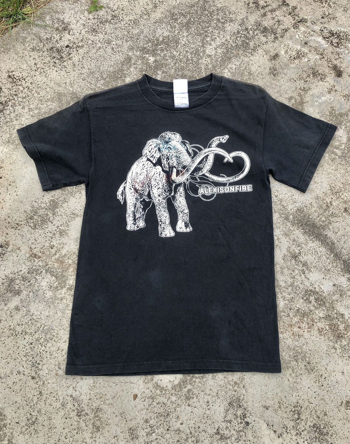 Band Tees VINTAGE ALEXISONFIRE BAND TEE Size US S / EU 44-46 / 1 - 1 Thumbnail