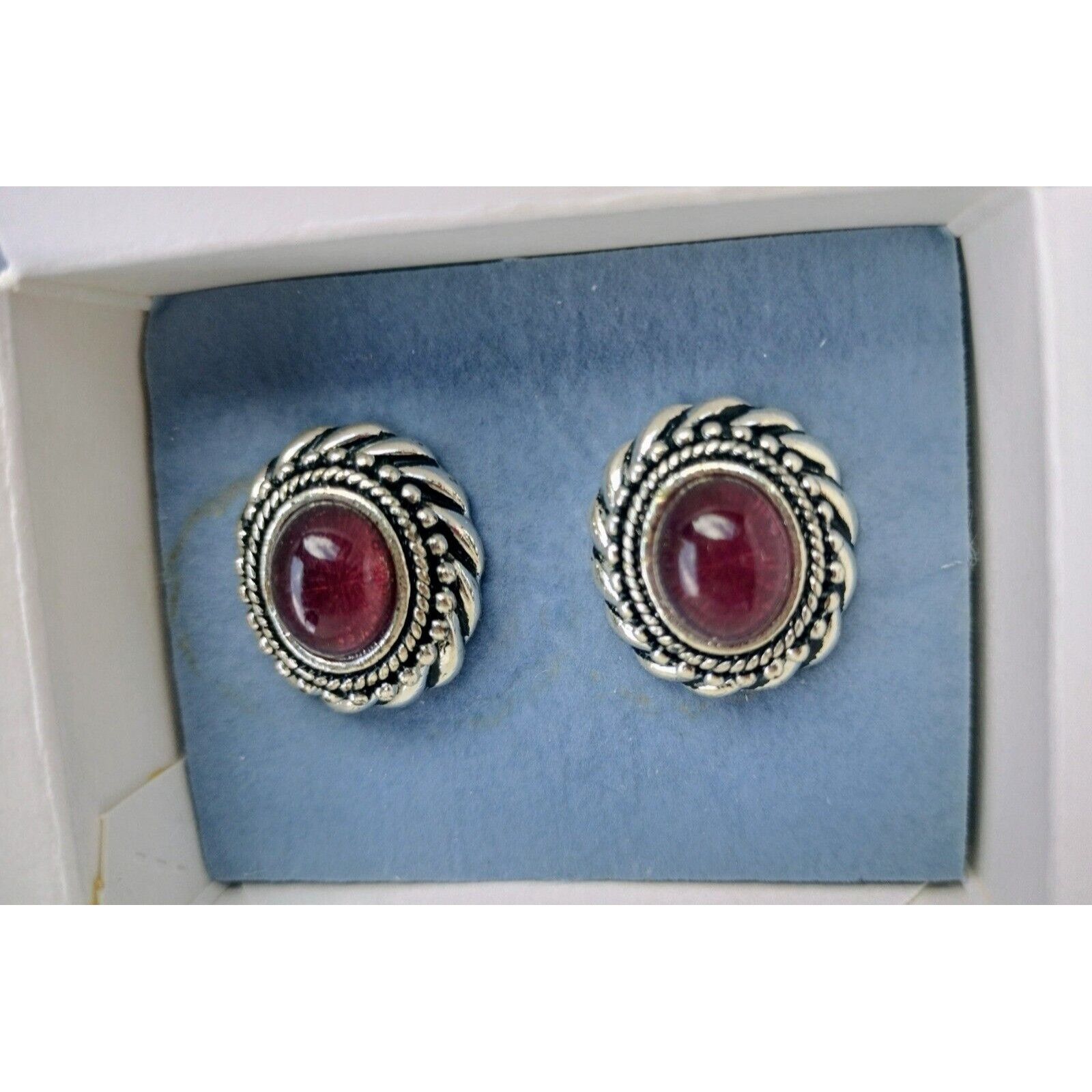 Vintage Avon Vintage Necklace Earrings Set Bold Amethyst Button Silv Size ONE SIZE - 6 Thumbnail