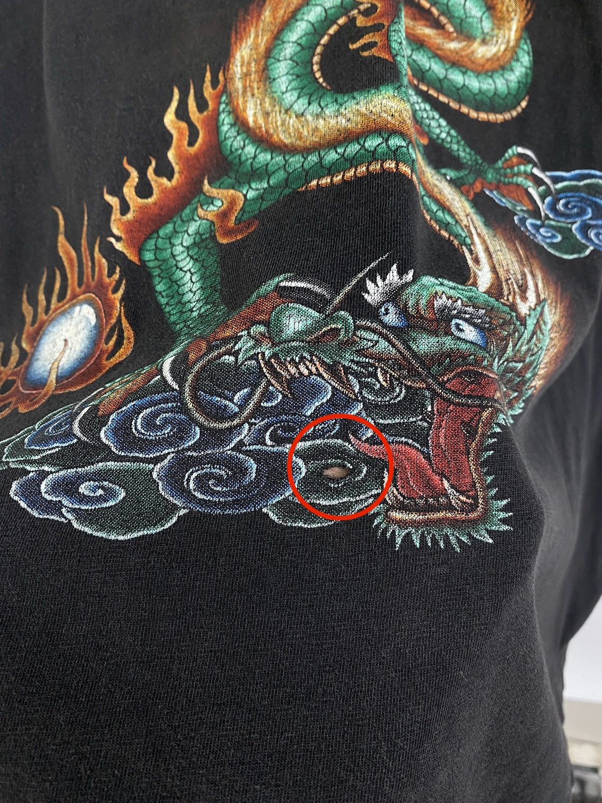 Archival Clothing 🇯🇵☯️ Vintage 90s Yin Yang Dragon Japan Style T-Shirt ...