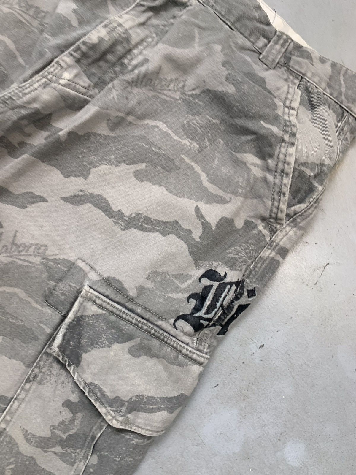Vintage Crazy Vintage billa bong embroidered camo. Cargo Size US 34 / EU 50 - 5 Thumbnail