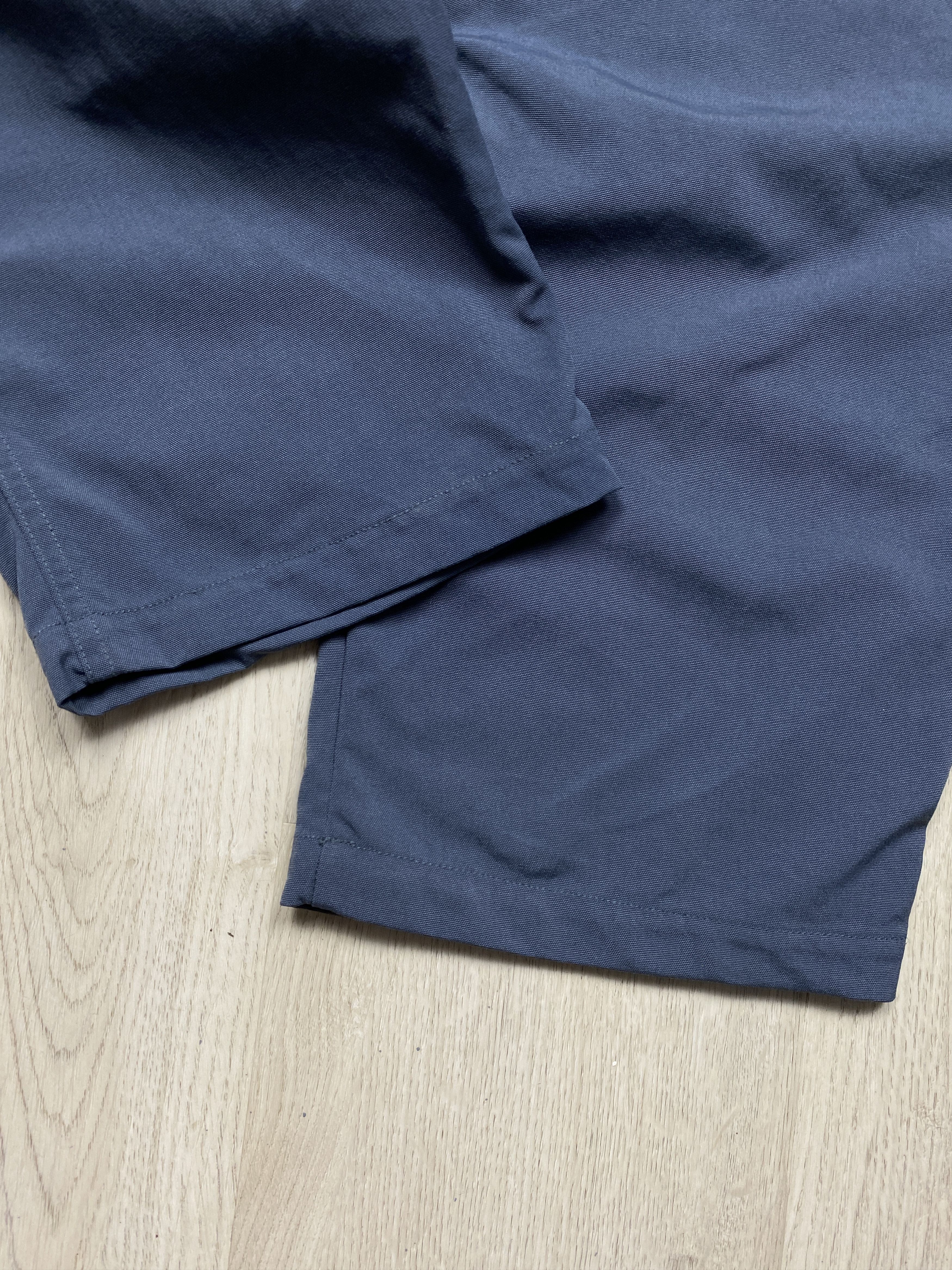Adidas Adidas Adventure Vintage Mens Nylon Pants Size US 32 / EU 48 - 9 Thumbnail