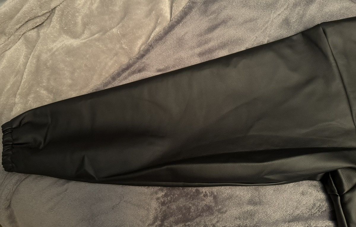 Yeezy YZY SZN X JC-05 Size US L / EU 52-54 / 3 - 6 Thumbnail