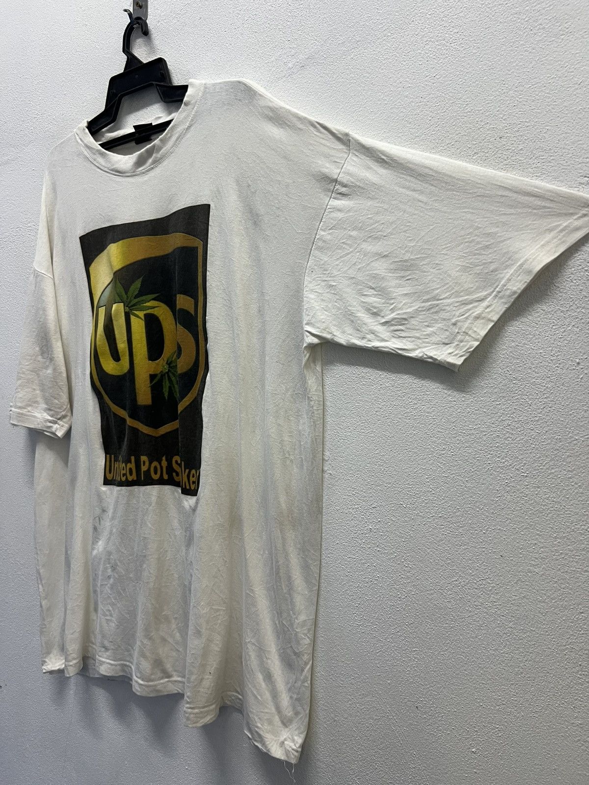 Vintage VINTAGE JEF’S IDEA UPS UNITED POT SMOKER SHIRT Size US XXL / EU 58 / 5 - 4 Thumbnail