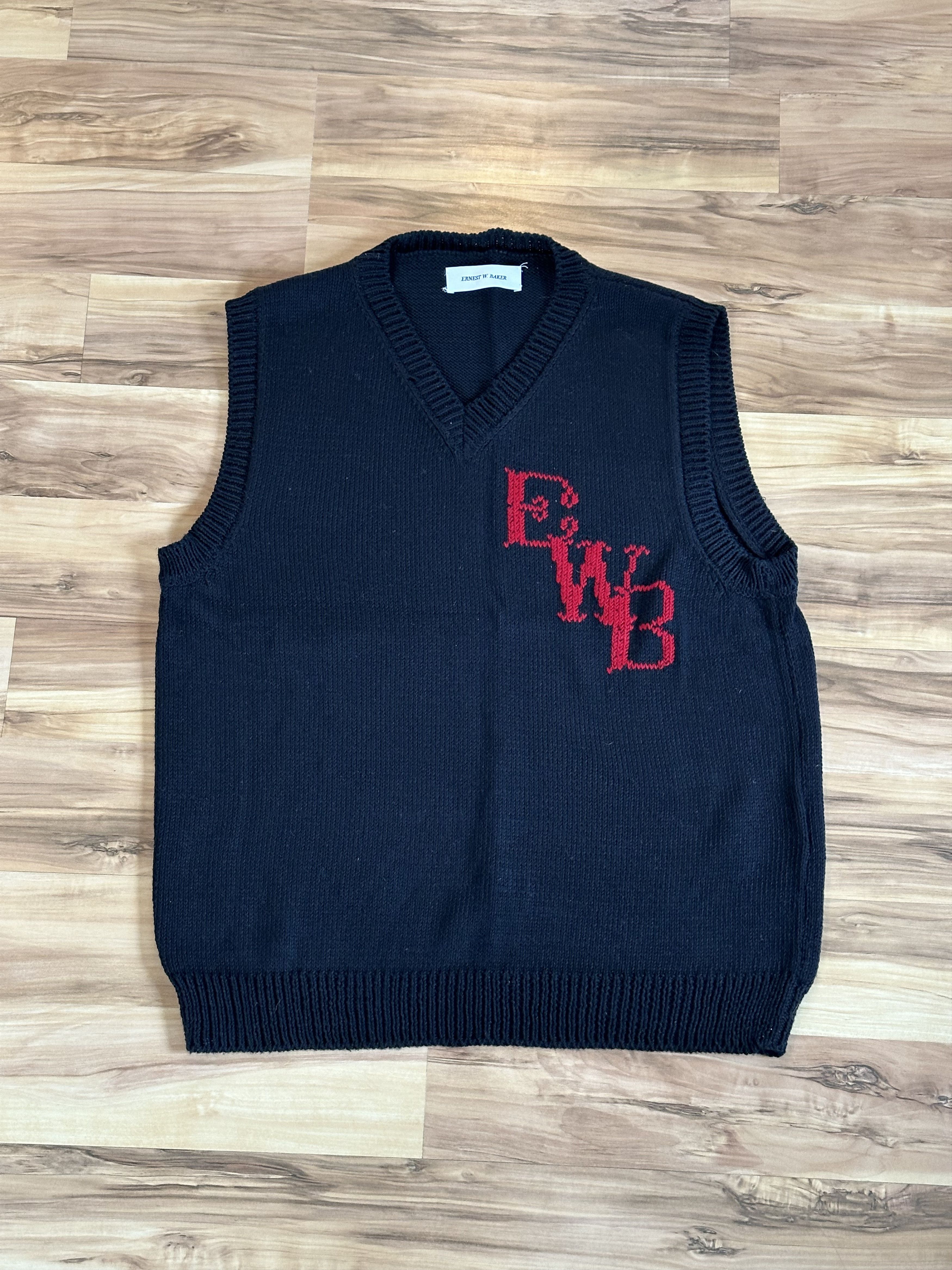 Ernest W. Baker Ernest W. Baker "EWB" Knit Vest Size US S / EU 44-46 / 1 - 1 Thumbnail
