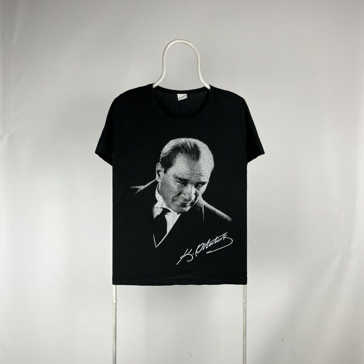 Band Tees vintage 90s Mustafa Kemal Ataturk T-Shirt Memorial Size US M / EU 48-50 / 2 - 1 Thumbnail