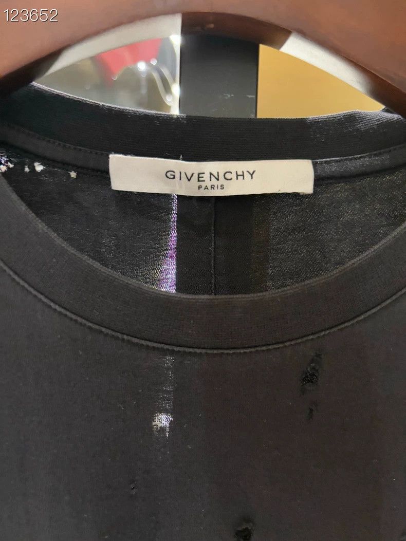 Givenchy Givenchy 040859 H207 classic ripped short-sleeve Size US M / EU 48-50 / 2 - 3 Thumbnail