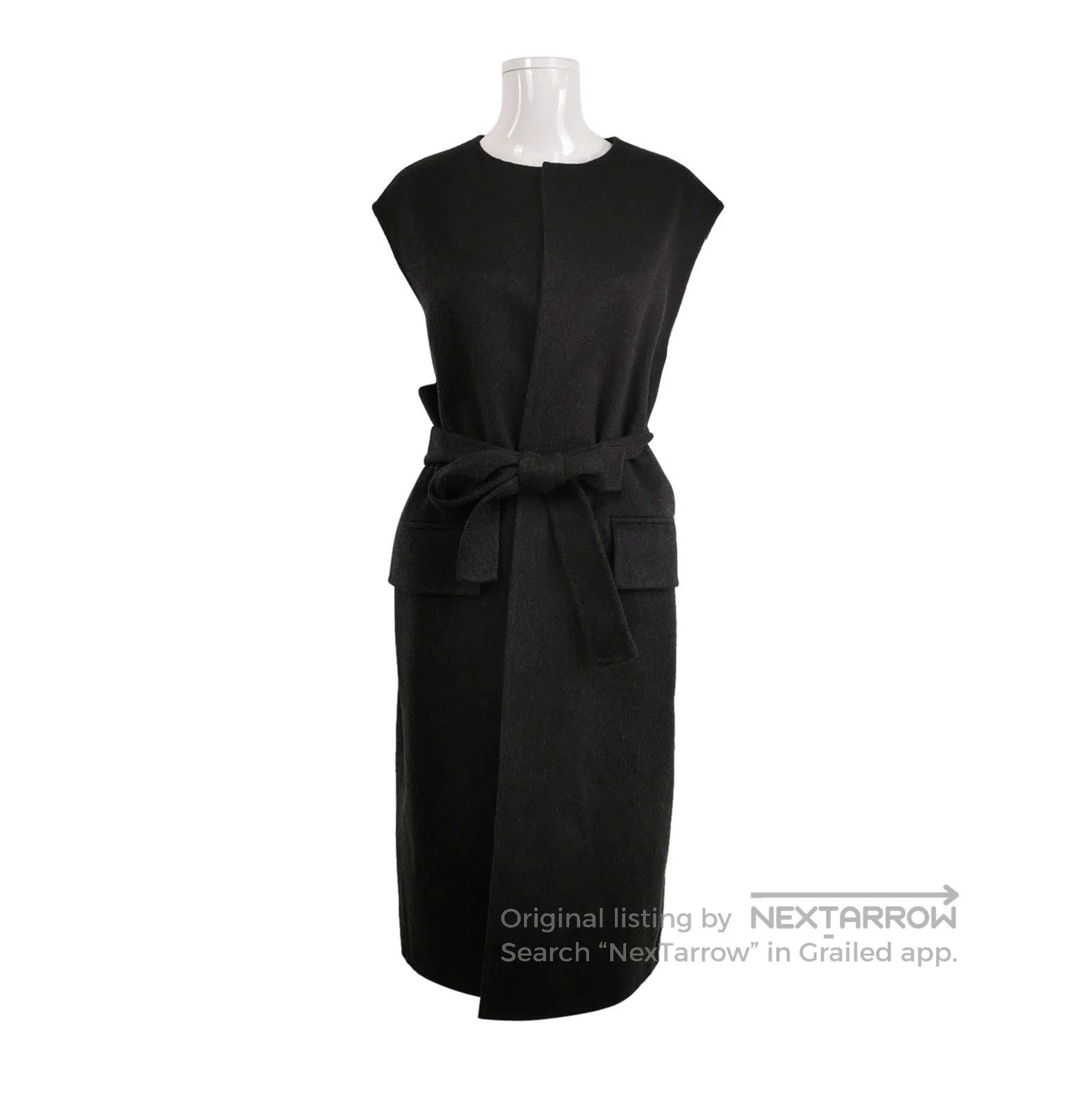 Prada Black Cashmere Sleeveless Coat .