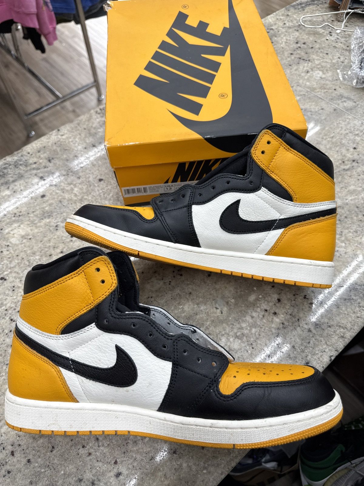 Jordan Brand Jordan 1 Retro Taxis Size US 13 / EU 46 - 2 Thumbnail
