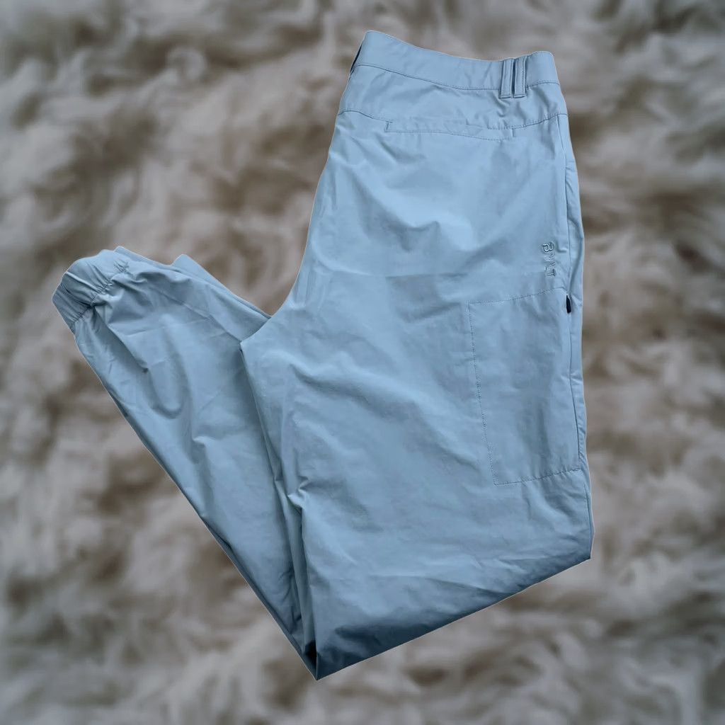Vintage BYLT Men’s Performance Ace Jogger Pants Gray 5-Pocket Design Nylon Spandex 36 Inseam 30 Tapered Zip Pocket Size 36 Adult Mens Size US 36 / EU 52 - 1 Thumbnail