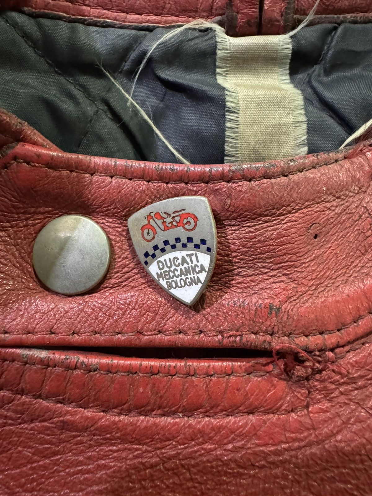 Ducati VERY RARE VINTAGE JACKET LEATHER DUCATI CAFE RACER Size US M / EU 48-50 / 2 - 4 Thumbnail