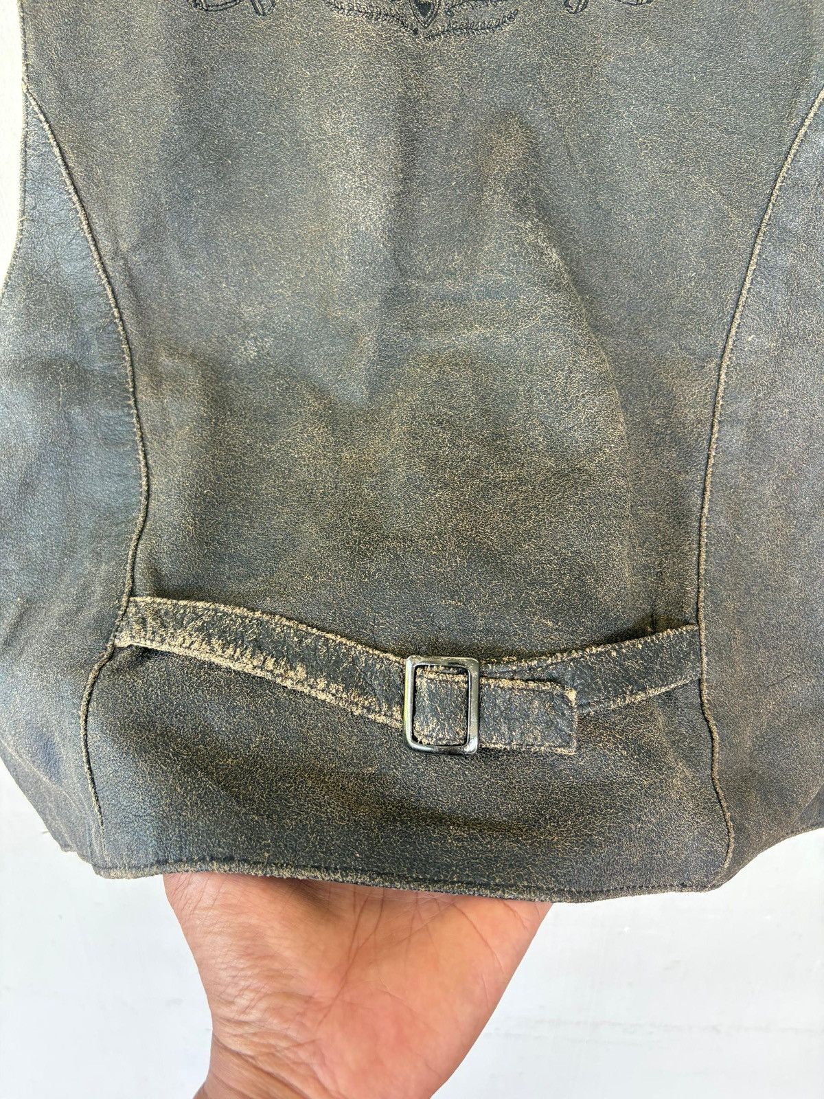 Other Vintage MGM Metro Goldwyn Mayer leather Vest Design Size US M / EU 48-50 / 2 - 6 Thumbnail