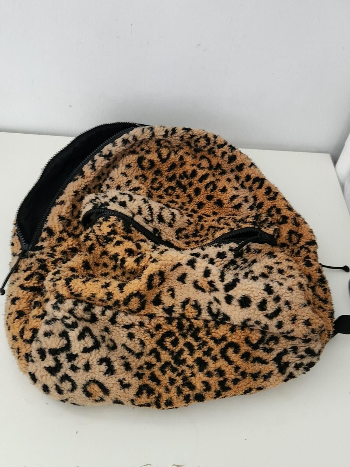 Supreme FW17 Supreme Leopard Fleece Backpack Size ONE SIZE - 8 Thumbnail