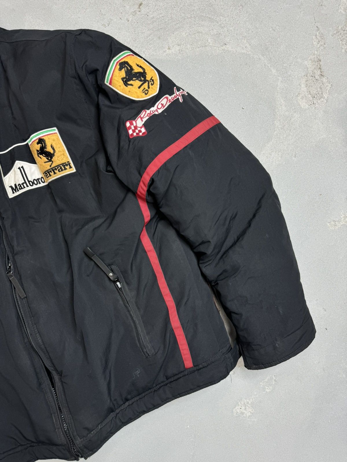 Ferrari Vintage Ferrari FedEx Puffer Jacket Size US M / EU 48-50 / 2 - 6 Thumbnail
