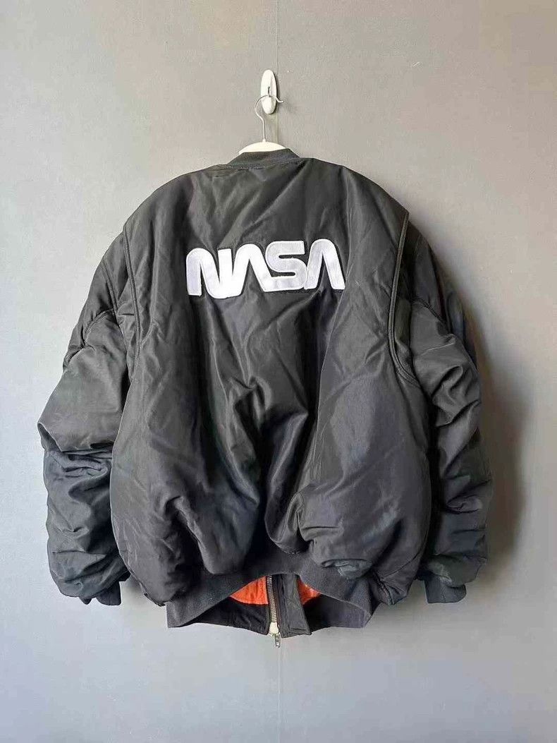 Balenciaga Balenciaga NASA cotton jacket 2501-Nextarrow Size XS / US 0-2 / IT 36-38 - 2 Thumbnail