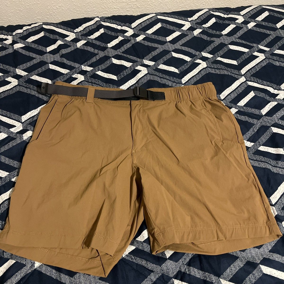Columbia Columbia Hiking Shorts Size US 34 / EU 50 - 1 Thumbnail