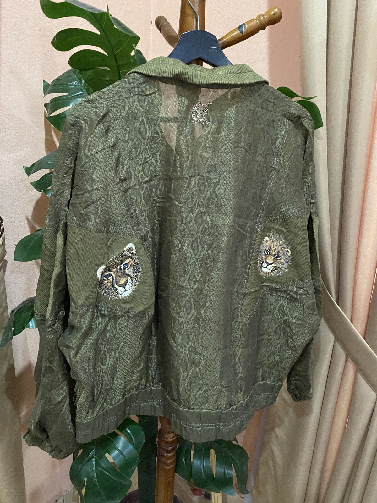 Japanese Brand La Moda Goji Snake Print Embroidered Jacket Vintage-Inspired Size L / US 10 / IT 46 - 9 Thumbnail