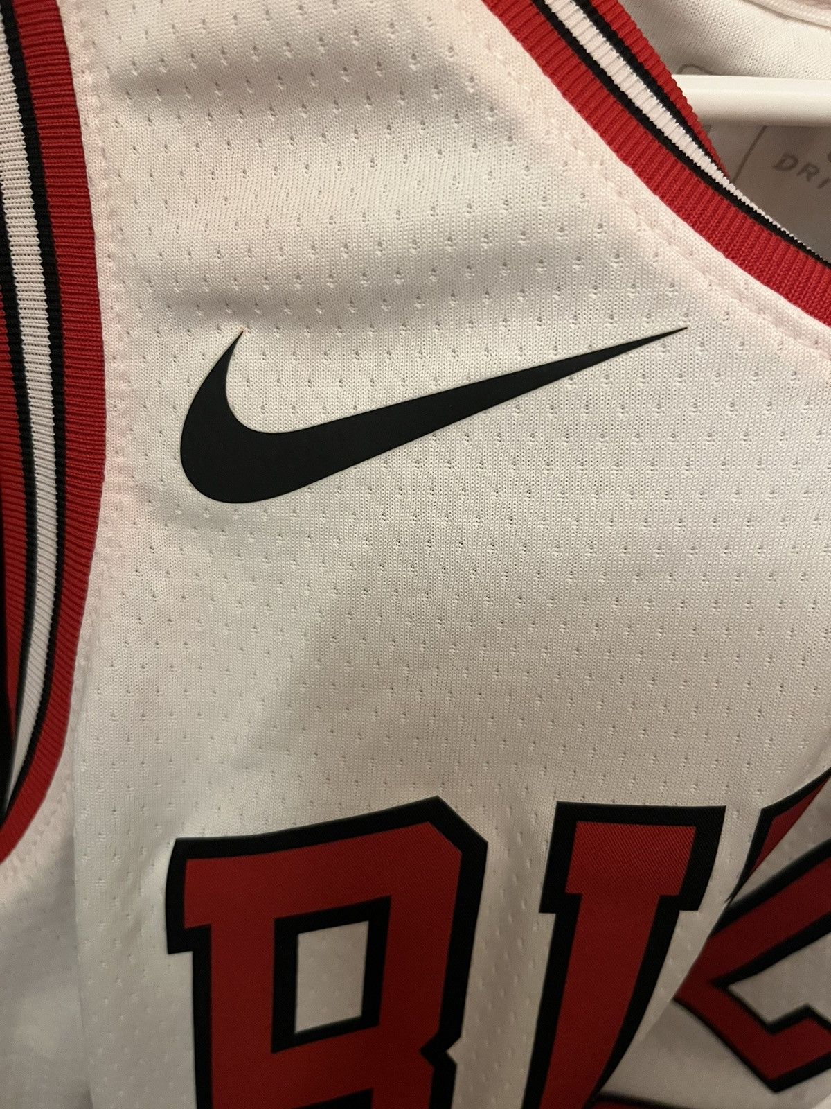 Nike Jordan Jersey Swingman Chicago Bulls Nike Men L A02916-100 Size US L / EU 52-54 / 3 - 1 Thumbnail