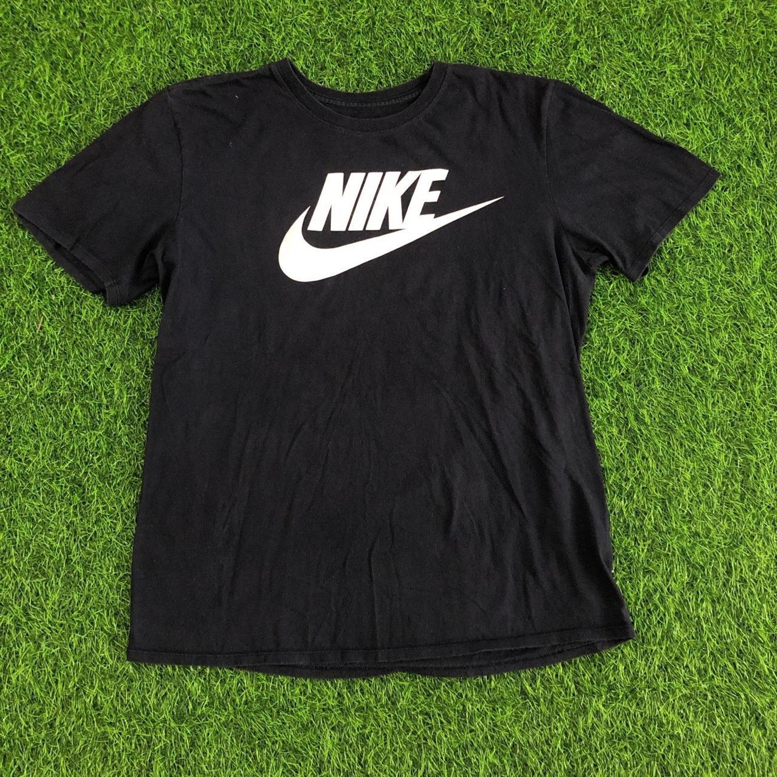 Nike Dark Navy/Black Nike Graphic Logo Tee Size US M / EU 48-50 / 2 - 1 Thumbnail
