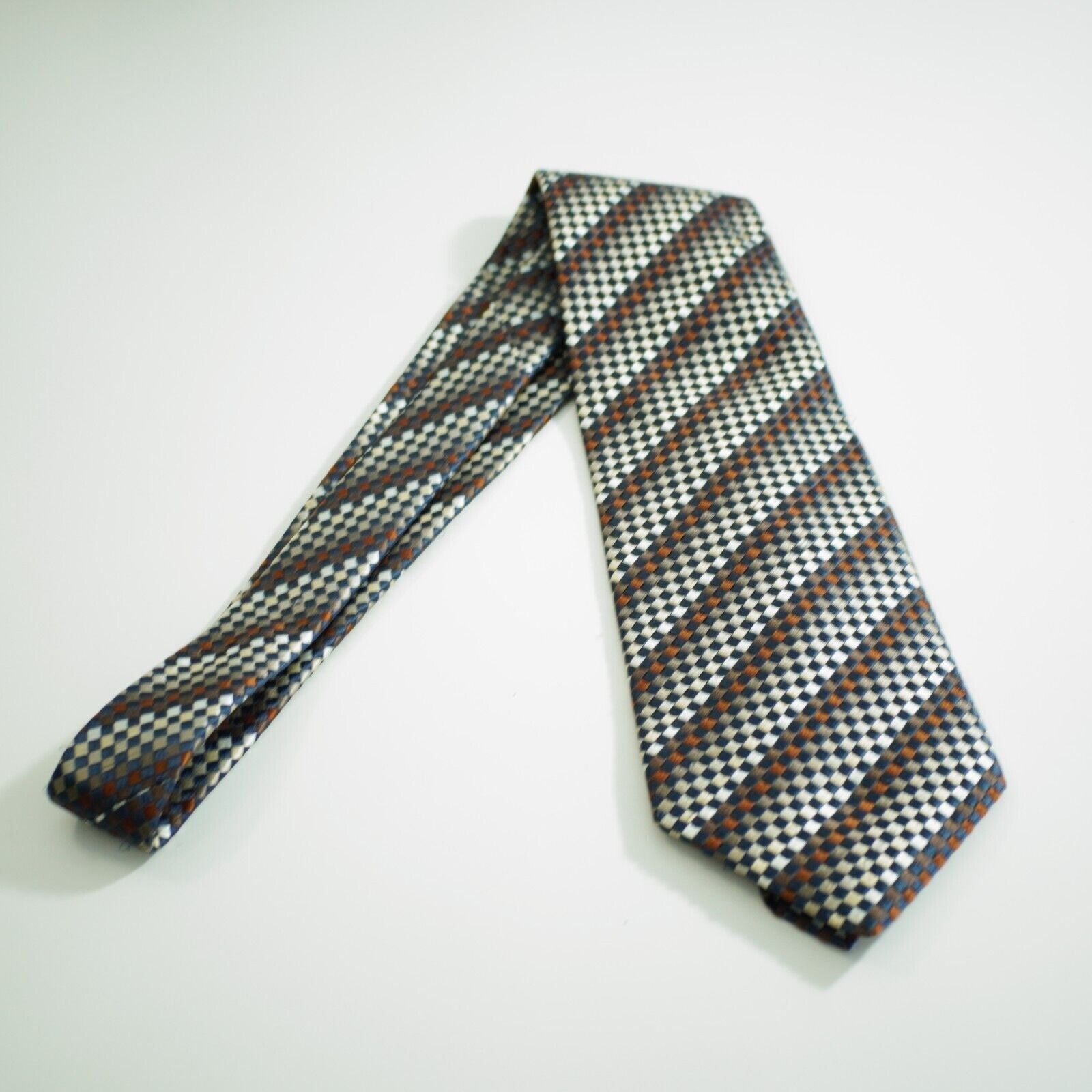 XMI Platinum XMI Platinum Brown Gradient Geometric Woven Striped Wide Sil Size ONE SIZE - 7 Thumbnail