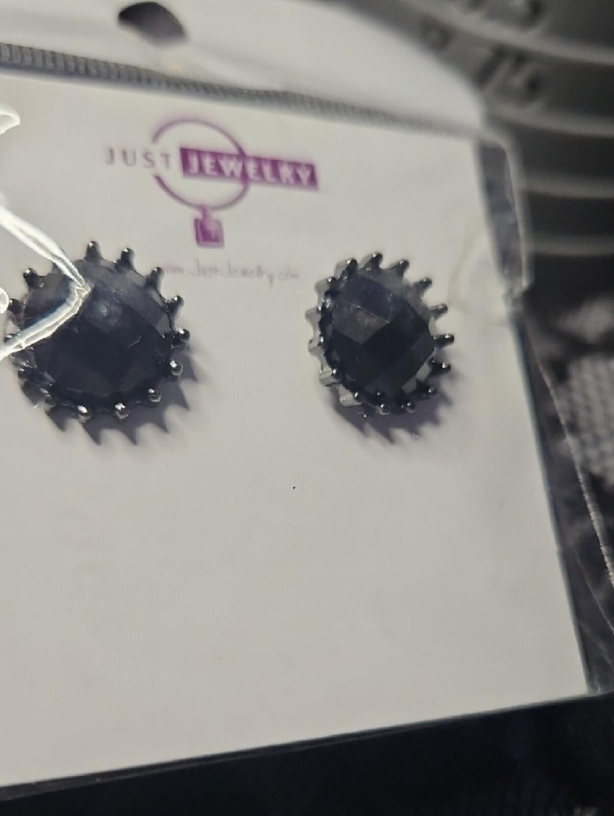 Other Black Faceted Stud Earrings Size ONE SIZE - 2 Thumbnail