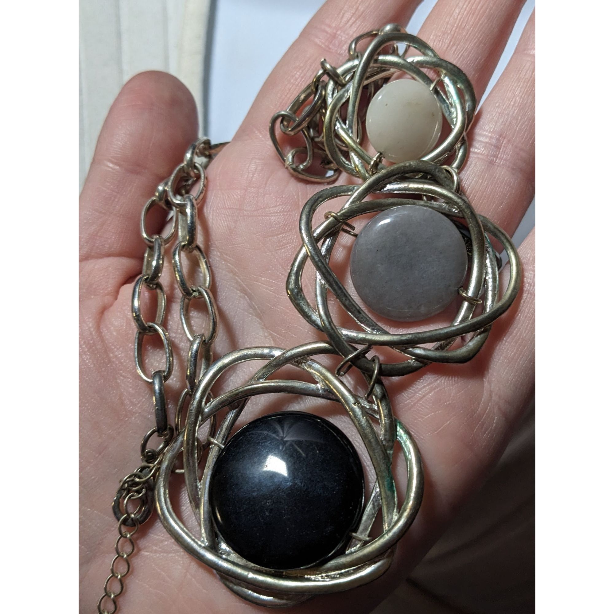 Other Graduating Grey Scale Gemstone Knot Pendant Necklace Size ONE SIZE - 8 Thumbnail
