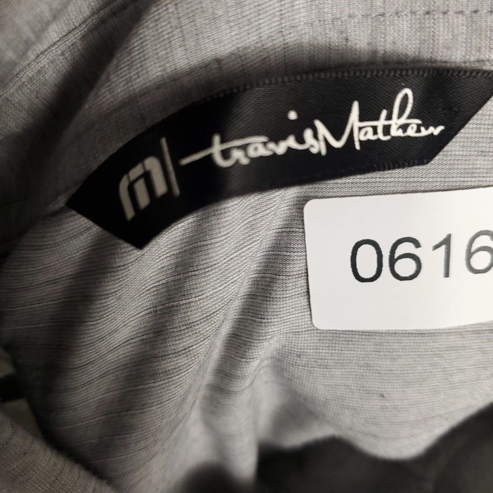 TravisMathew Travis Mathew Polo Shirt Mens XL Gray Solid Short Sleeve Polo Shirt Size US XL / EU 56 / 4 - 6 Thumbnail