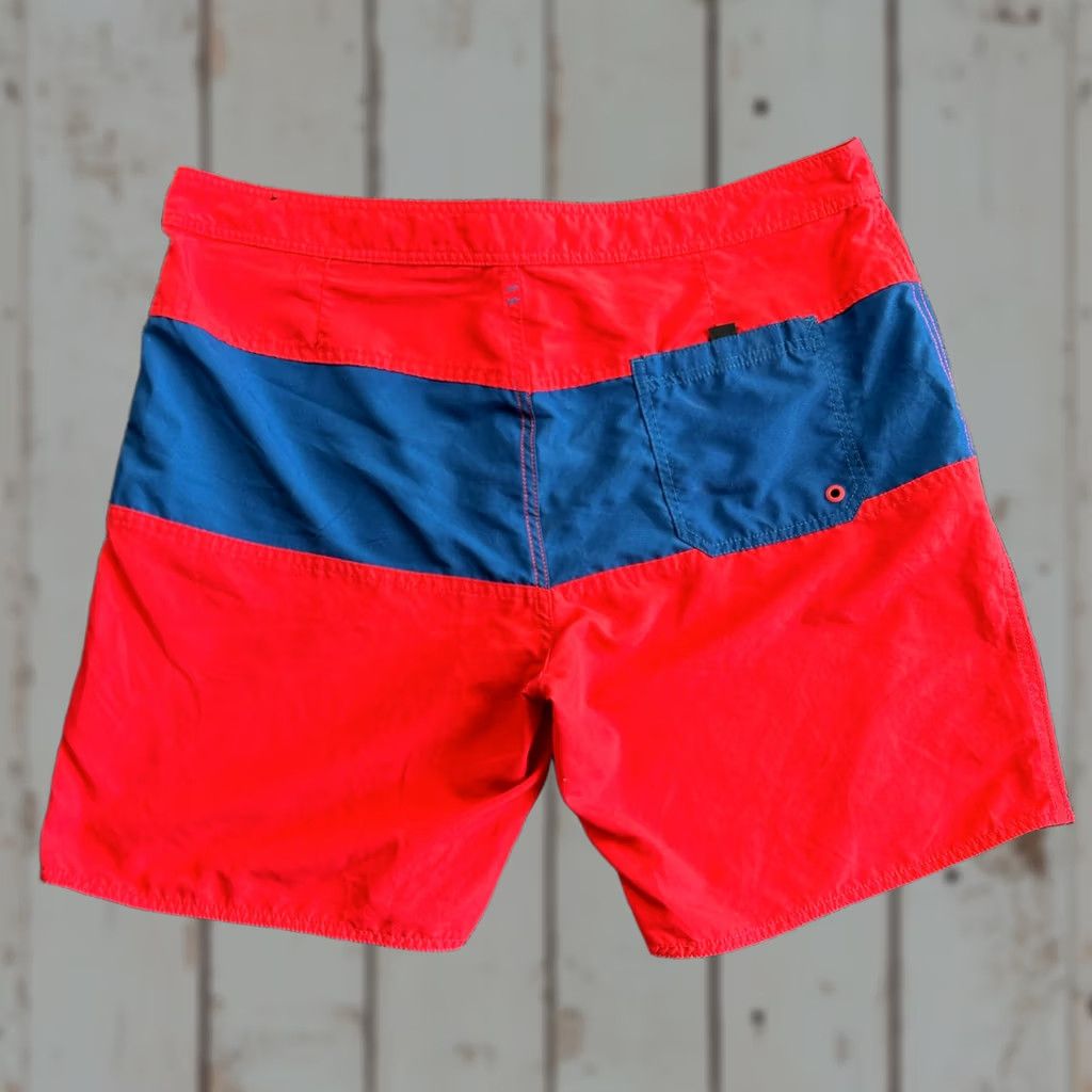 Tavik Tavik Swim Trunks Board Shorts 38 Red Blue Stripe Drawstring Beach Surf Men Adult Regular 38 Red Size US 38 / EU 54 - 1 Thumbnail