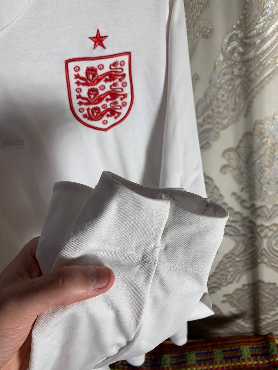 VINTAGE UMBRO ENGLAND LONG SLEEVE SOCCER JERSEY Y2K RARE 90s