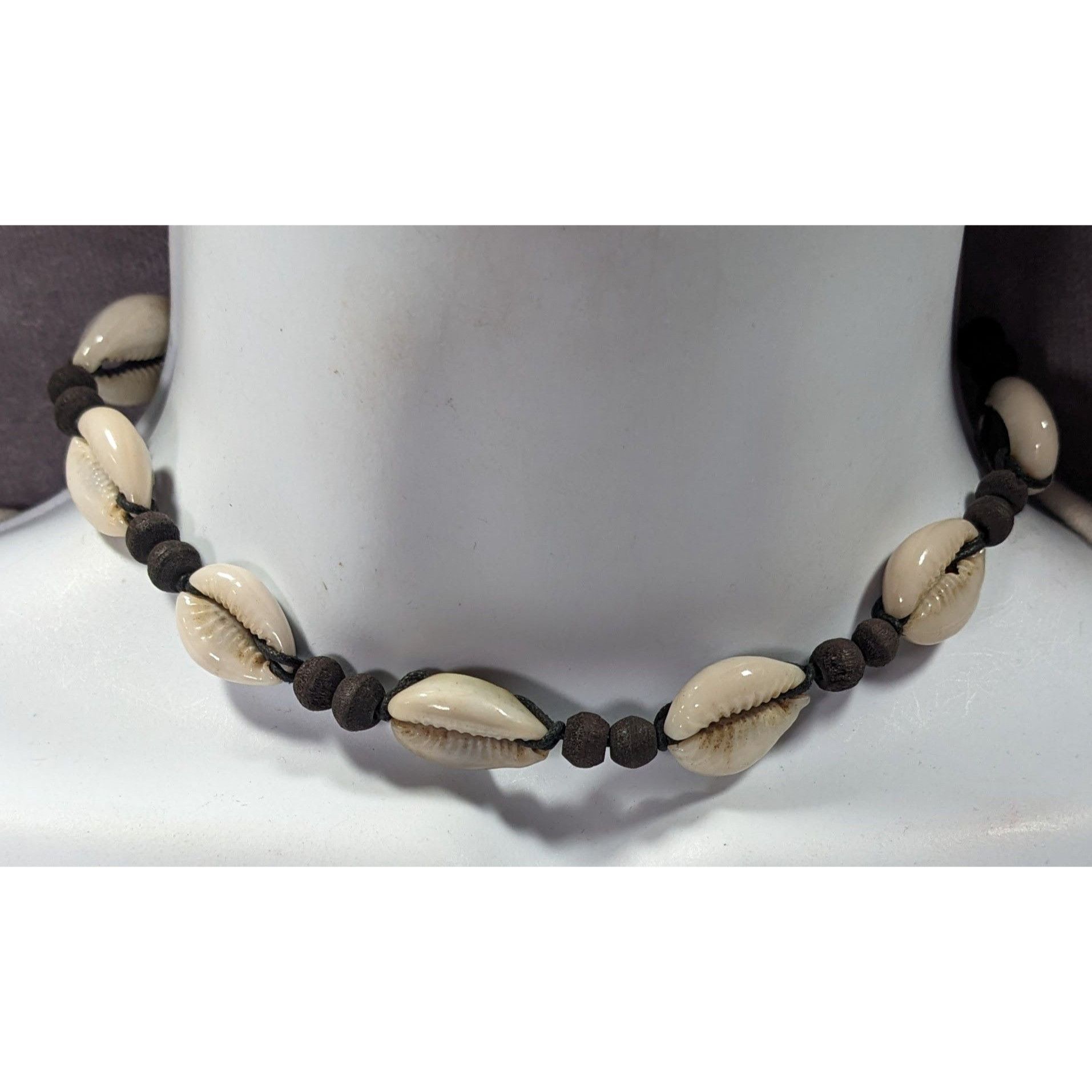 Other Vintage 90s Handmade Cowrie Shell Tie On Necklace Size ONE SIZE - 2 Thumbnail