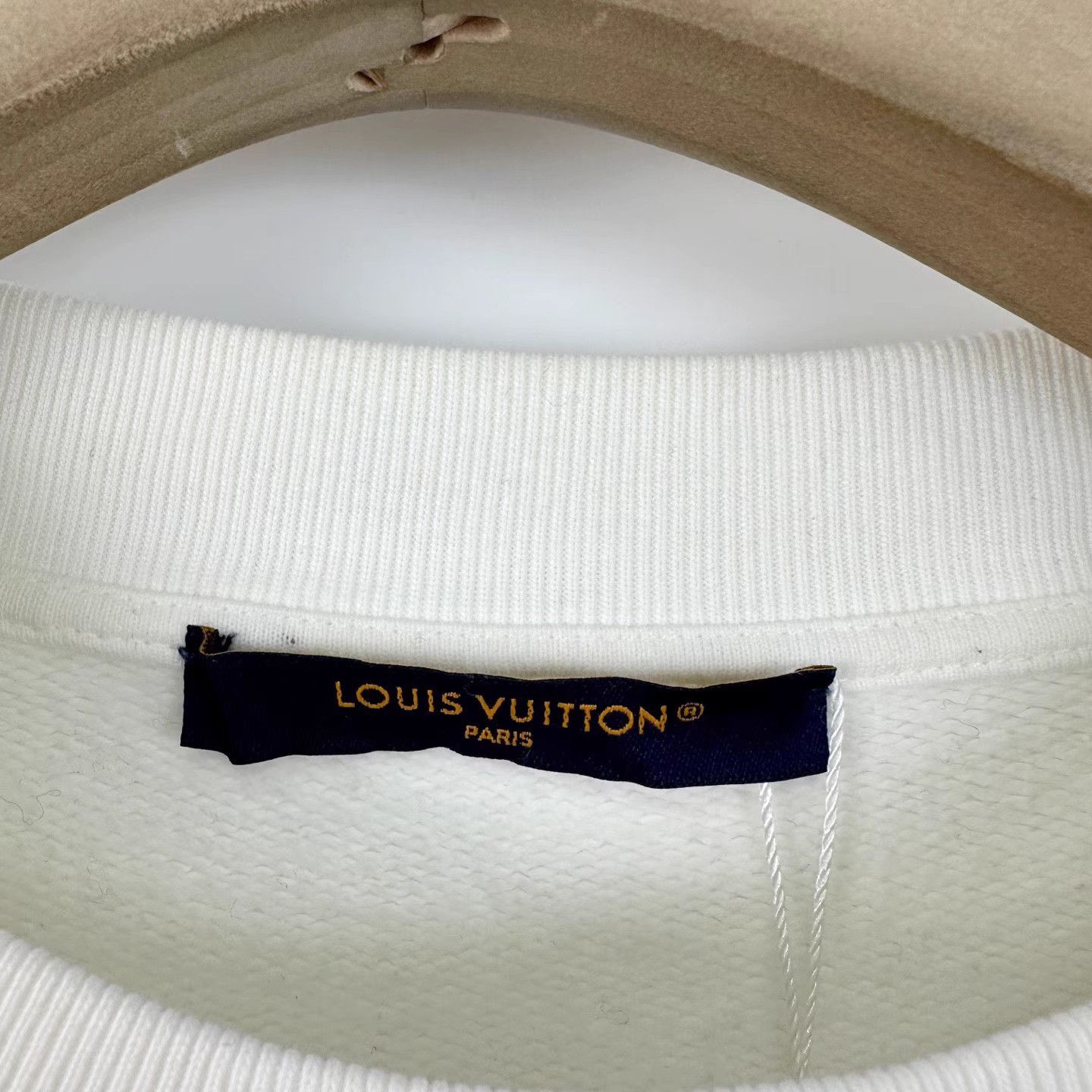 Louis Vuitton Louis Vuitton Graffiti Splash Print Crew Neck Sweatshirt K12 Size M / US 6-8 / IT 42-44 - 8 Thumbnail