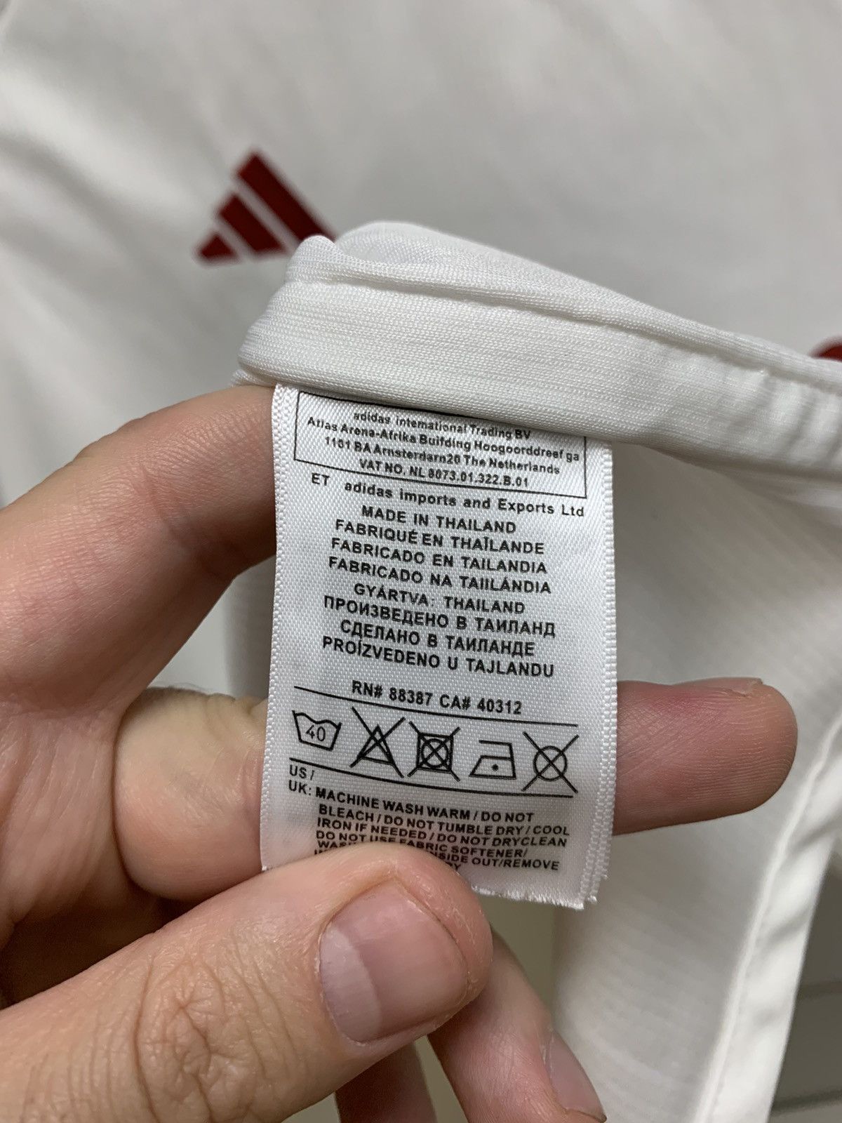 Adidas Manchester United adidas soccer jersey 2023 L white MANU Size US L / EU 52-54 / 3 - 3 Thumbnail