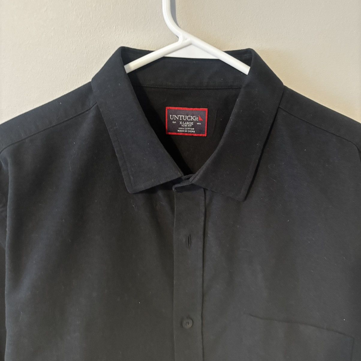 UNTUCKit UNTUCKit Shirt Mens XL Black Wrinkle Free Button Down Size US XL / EU 56 / 4 - 1 Thumbnail