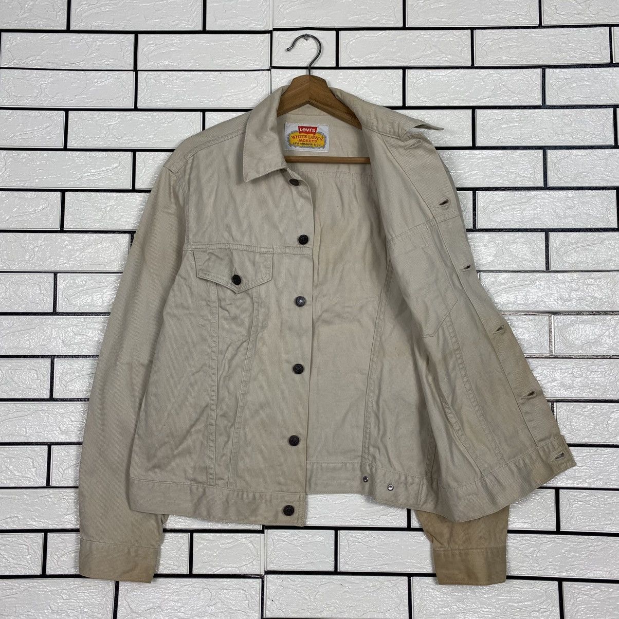 Levi's 📌Vintage Trucker Corduroy Jacket White Levi's Jackets Size US XXS / EU 40 - 13 Thumbnail