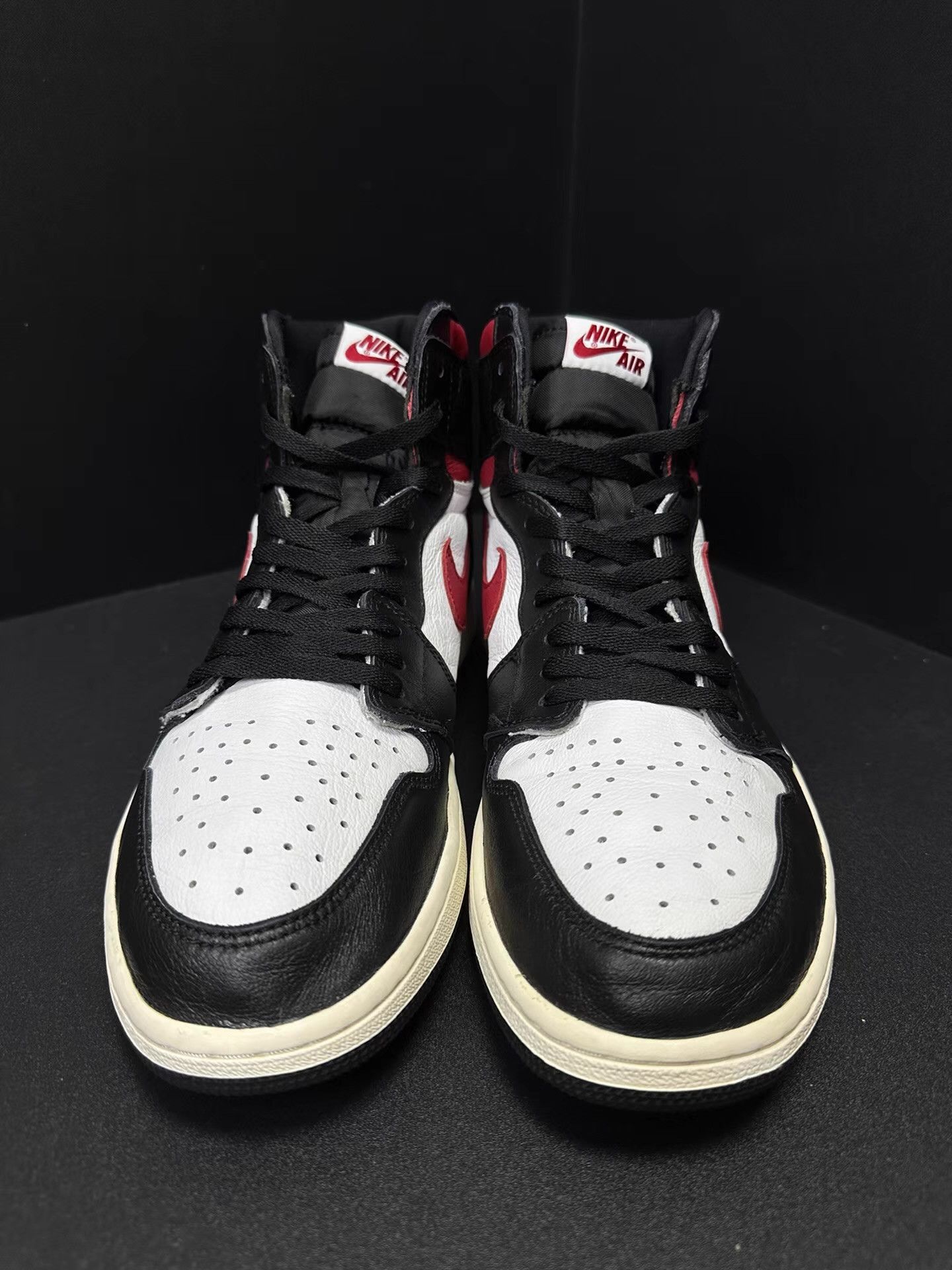 Nike Air Jordan 1 Black Toe Red Logo Ｑ20 Size US 13 / EU 46 - 2 Thumbnail