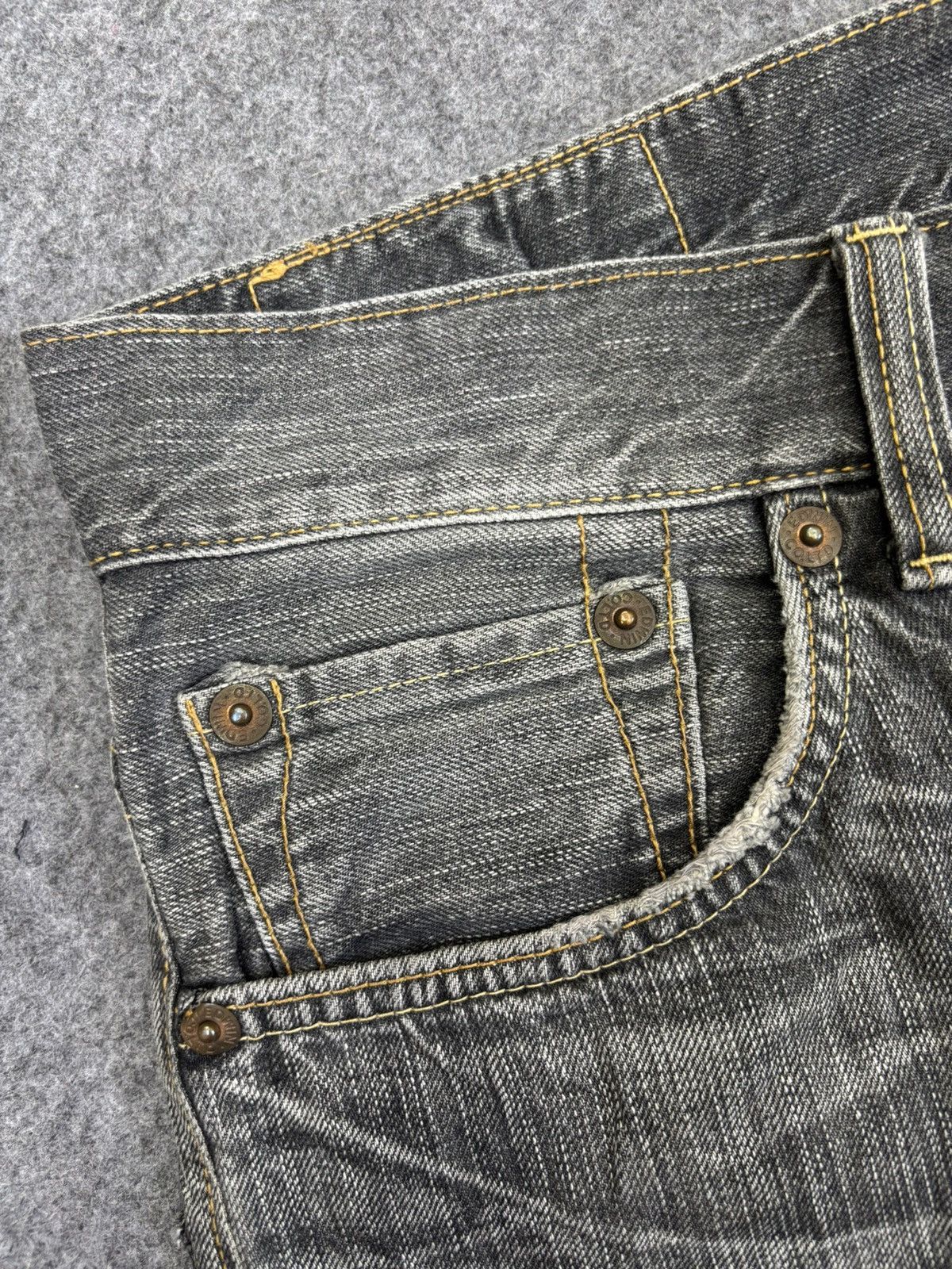 Edwin Edwin Black Wash Raw Fades Straight Denim K32 Size US 35 - 5 Thumbnail